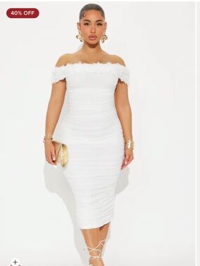 🌸White Ruched Off-Shoulder Midi Dress🌸